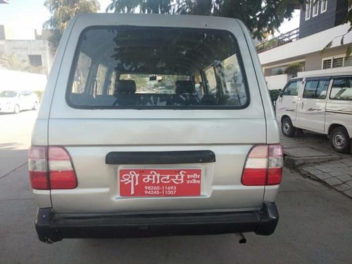 2003 Toyota Qualis FS B3 MT for sale in Indore