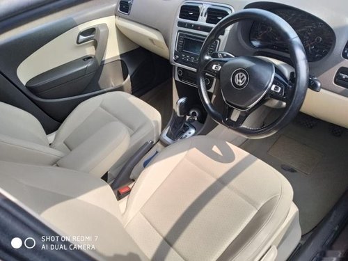 Used Volkswagen Vento 1.2 TSI Highline AT 2015 in Hyderabad