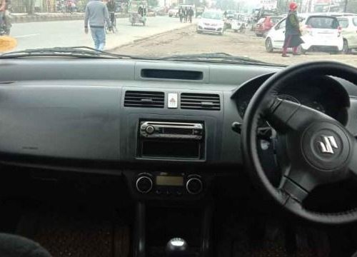 2005 Maruti Suzuki Swift ZXI MT for sale in Bareilly - Uttar Pradesh