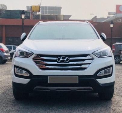 Used 2015 Hyundai Santa Fe 4WD AT for sale in New Delhi