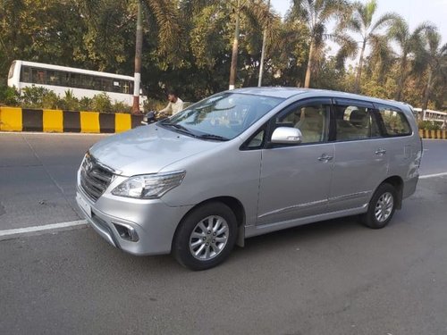 Toyota Innova 2014 MT for sale in Mumbai - Maharashtra