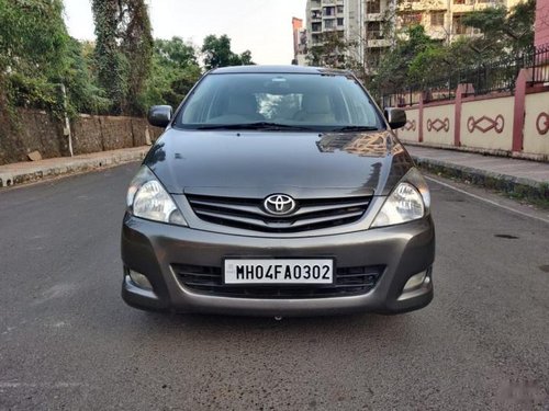 Used Toyota Innova MT 2004-2011 car at low price in Mumbai - Maharashtra