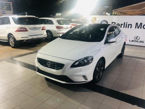 Used 2016 Volvo V40 AT for sale in Pune