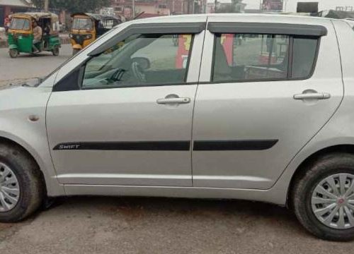 2005 Maruti Suzuki Swift Version LXI MT for sale at low price in Bareilly - Uttar Pradesh