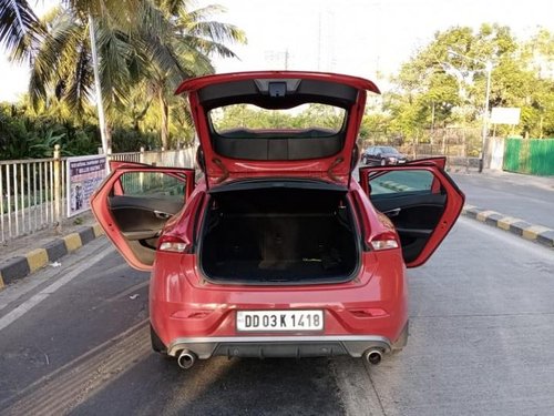 Volvo V40 AT 2018 in Mumbai - Maharashtra