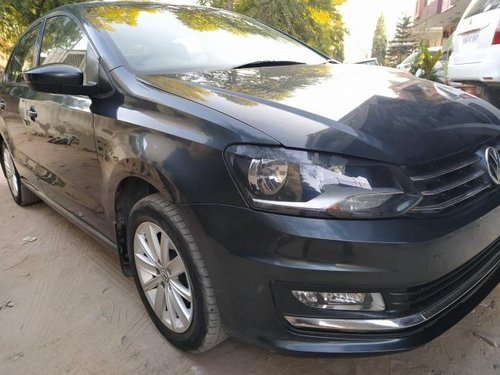 Volkswagen Vento Version 1.6 Highline MT 2016 in Jaipur - Rajasthan