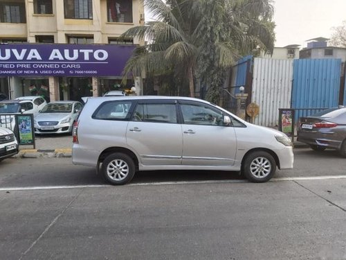 Toyota Innova 2014 MT for sale in Mumbai - Maharashtra