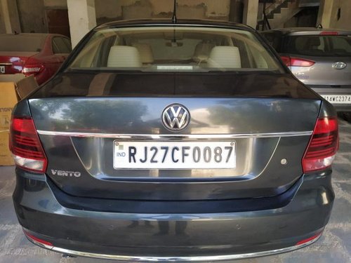 Volkswagen Vento Version 1.6 Highline MT 2016 in Jaipur - Rajasthan