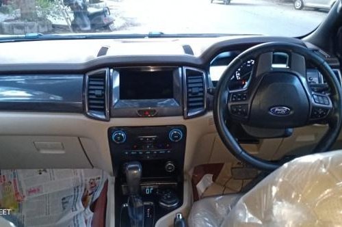 Ford Endeavour 3.2 Titanium AT 4X4 2017 for sale in New Delhi