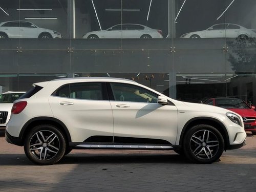 Used Mercedes Benz GLA Class AT car at low price in New Delhi