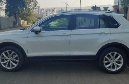 2018 Volkswagen Tiguan Version 2.0 TDI Highline AT for sale in Pune