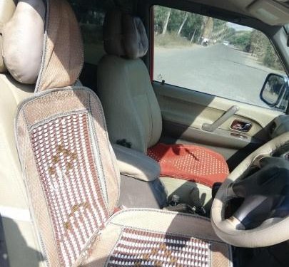 Mitsubishi Pajero 2.8 SFX BSIII Single Tone MT 2012 in Aurangabad