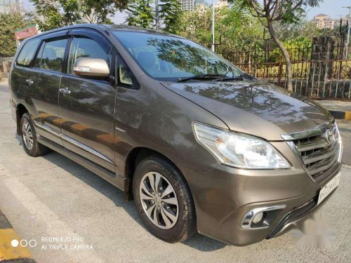 Used 2015 Toyota Innova 2.5 VX 8 STR MT for sale in Mumbai 