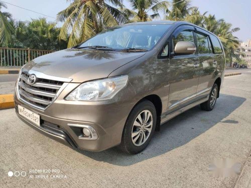 Used 2015 Toyota Innova 2.5 VX 8 STR MT for sale in Mumbai 