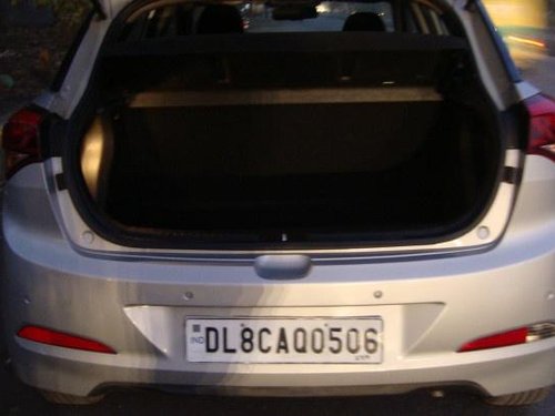 Used Hyundai Elite i20 MT car at low price in Ghaziabad