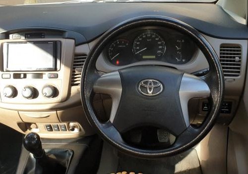 Used Toyota Innova MT car at low price in Bangalore