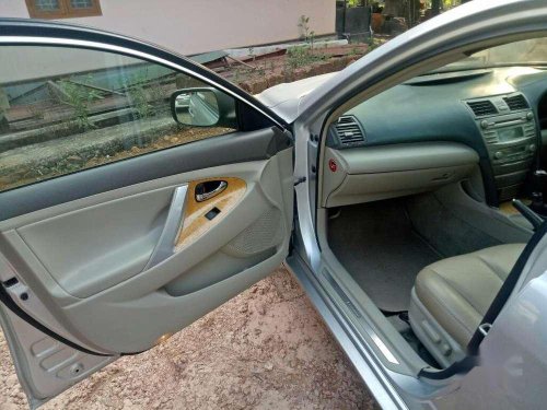 Used 2006 Toyota Camry MT for sale in Kochi at low price