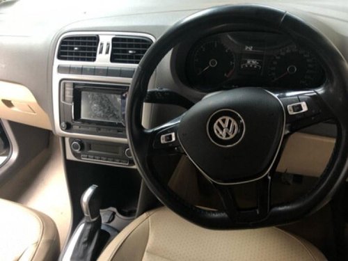 Used 2016 Volkswagen Vento 1.5 TDI Highline Plus AT for sale in Kolkata