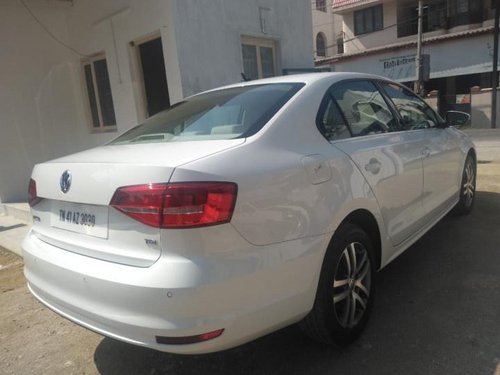 Volkswagen Jetta 2015 2.0L TDI Highline AT for sale in Coimbatore