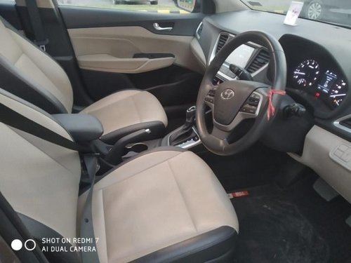 Used 2017 Hyundai Verna VTVT 1.6 AT SX Option car at low price in New Delhi