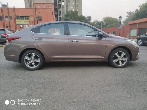 Used 2017 Hyundai Verna VTVT 1.6 AT SX Option car at low price in New Delhi