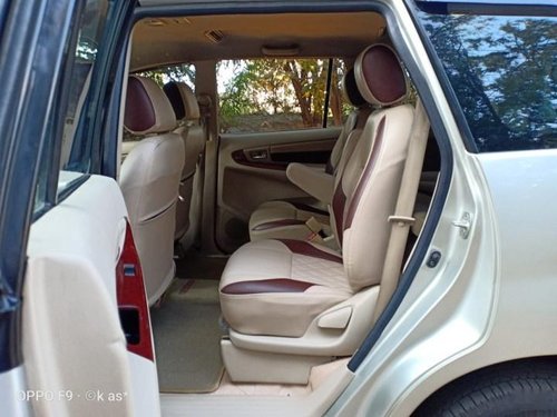 Toyota Innova 2004-2011 2.5 V Diesel 7-seater MT for sale in Bangalore