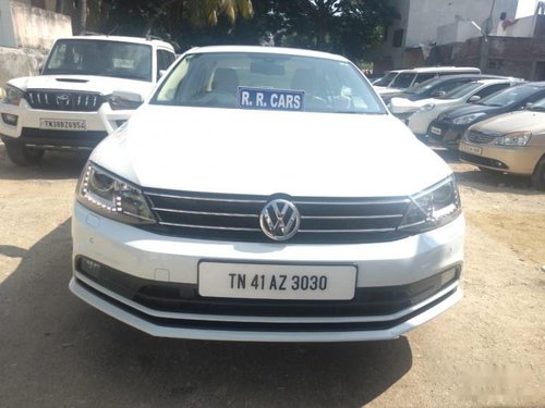 Volkswagen Jetta 2015 2.0L TDI Highline AT for sale in Coimbatore