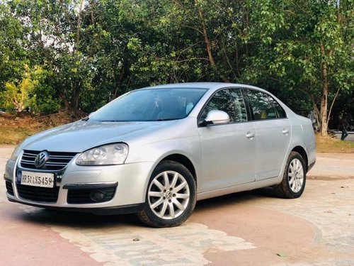 Used Volkswagen Jetta 1.9 Highline TDI AT 2007-2011 car at low price in New Delhi