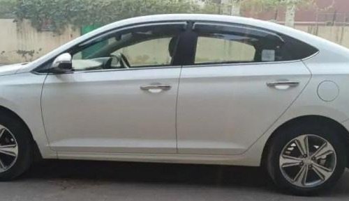 Used Hyundai Verna VTVT 1.6 SX Option 2018 MT for sale in New Delhi