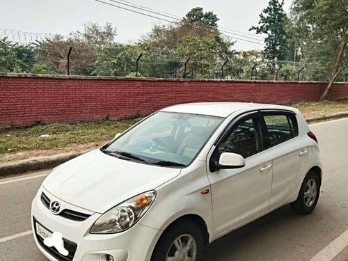 Hyundai I20 Magna (O), 1.2, 2010, Petrol MT in Chandigarh