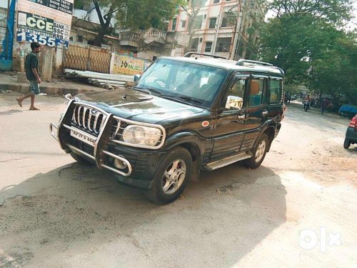 Used Mahindra Scorpio SLX 2.6 Turbo 8 Str, 2006, Diesel MT for sale in Hyderabad 