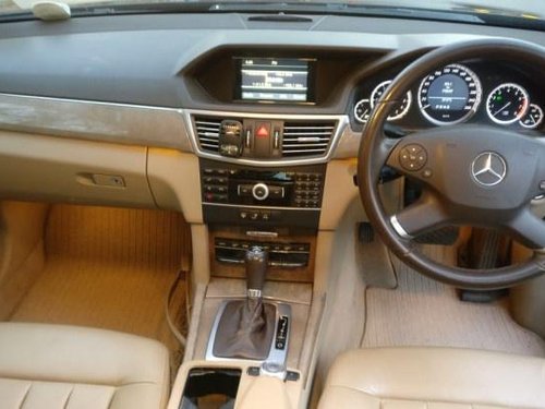 Used 2011 Mercedes Benz E-Class E200 CGI Blue Efficiency AT 2009-2013 car at low price