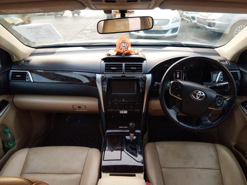 2015 Toyota Camry 2.5 G AT for sale at low price in Mumbai