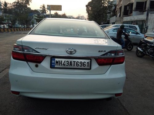 2015 Toyota Camry 2.5 G AT for sale at low price in Mumbai