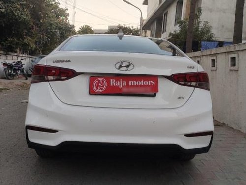 2018 Hyundai Verna 1.6 CRDi SX MT for sale at low price in Ahmedabad