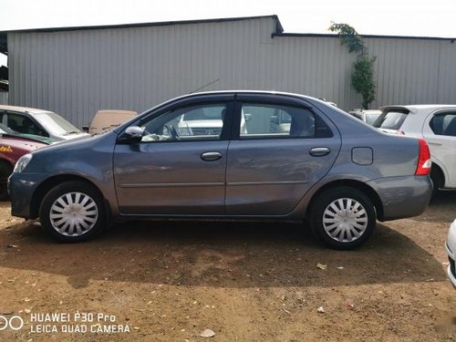 Used 2013 Toyota Etios VD MT car at low price in Nashik