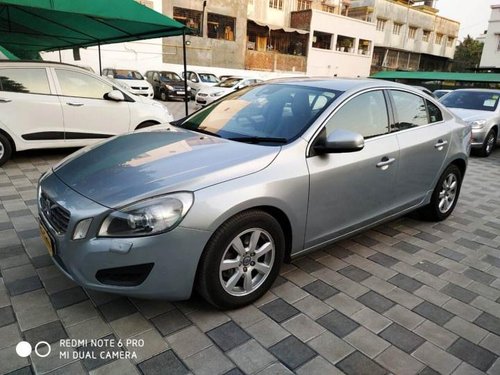 2014 Volvo S60 D4 Momentum AT in Surat