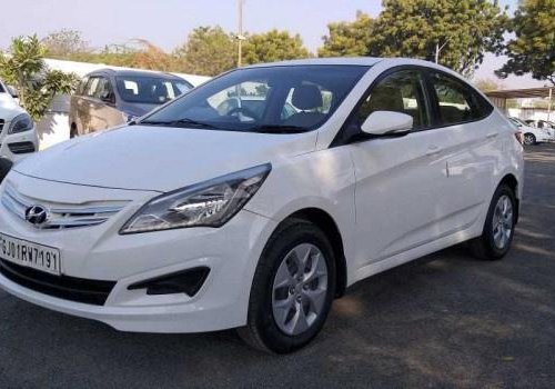 Used Hyundai Verna 1.4 EX MT 2016 in Ahmedabad