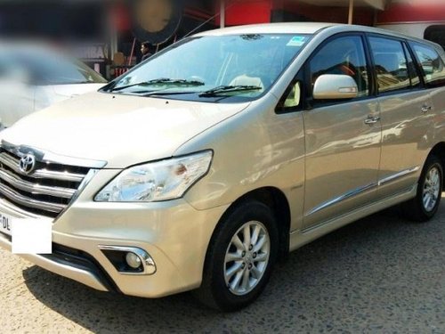 2014 Toyota Innova MT for sale at low price in New Delhi