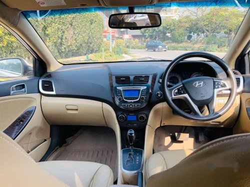 Used 2013 Hyundai Verna 1.6 CRDi SX AT for sale in Gurgaon 