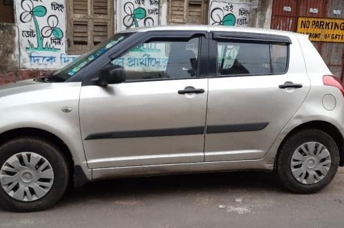 Maruti Suzuki Swift VXI 2009 MT for sale in Kolkata