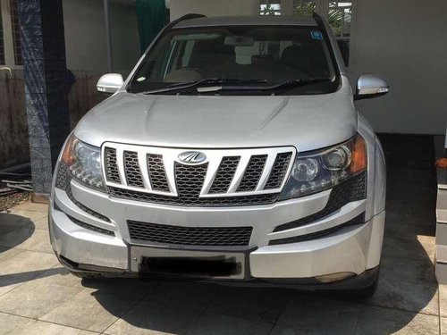 Used Mahindra XUV 500 2012 MT for sale in Aluva 