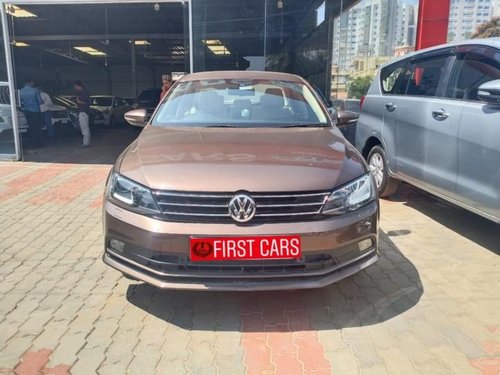 Volkswagen Jetta 2011-2013 2.0L TDI Highline AT 2016 for sale in Bangalore