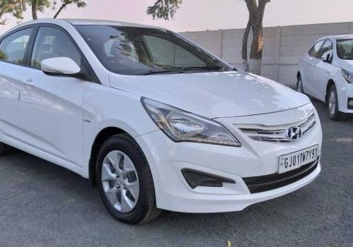 Used Hyundai Verna 1.4 EX MT 2016 in Ahmedabad