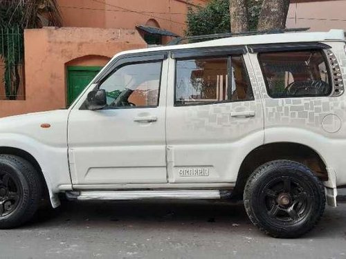 Used 2011 Mahindra Scorpio Lx MT for sale in Kolkata 