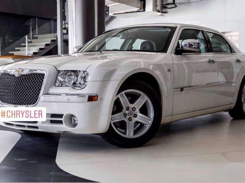 Used 2010 Chrysler 300C AT for sale in Ludhiana 