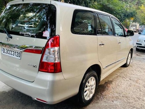 Toyota Innova 2.5 GX 8 STR MT 2014 in New Delhi