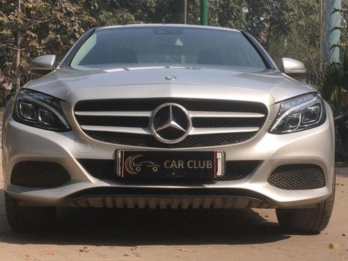 Used 2014 Mercedes Benz C-Class 220 CDI AT car at low price in New Delhi