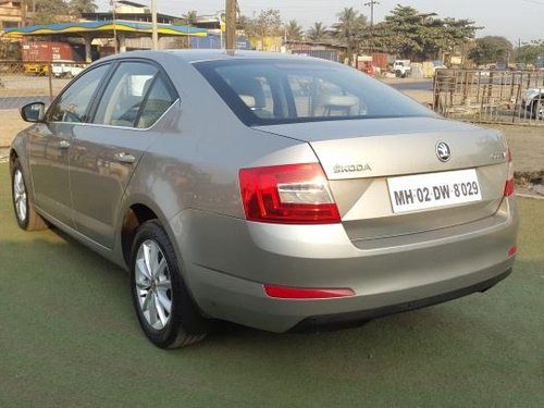 Used 2015 Skoda Octavia Ambition 2.0 TDI AT car at low price in Mumbai