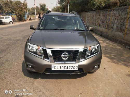 Used 2014 Nissan Terrano XL P MT car at low price in Noida